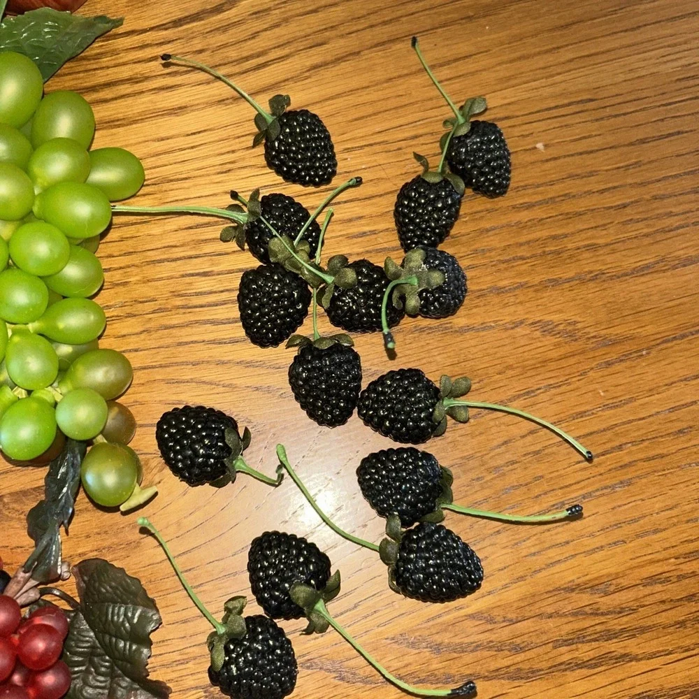 Vintage Faux Rubber Plastic MCM Grape Clusters Home Large Lot Decor 7 Bunches ++